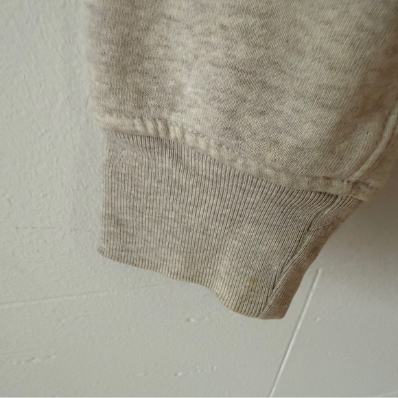 45 ✏️GAP | Classic Logo Beige Crewneck Sweatshirt | Acadamia | Size XS - Picture 7 of 9